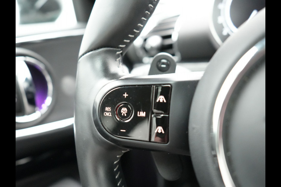 MINI Clubman 2.0 Cooper S John Cooper Works FACELIFT 179pk Dealer O.H | Panodak | Adaptive Cruise | Alcantara JCW Sportstoelen | Head Up | Harman Kardon | 19"L.M | Trekhaak Afn. | Camera | Keyless |
