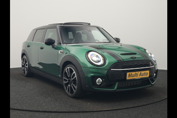 MINI Clubman 2.0 Cooper S John Cooper Works FACELIFT 179pk Dealer O.H | Panodak | Adaptive Cruise | Alcantara JCW Sportstoelen | Head Up | Harman Kardon | 19"L.M | Trekhaak Afn. | Camera | Keyless |