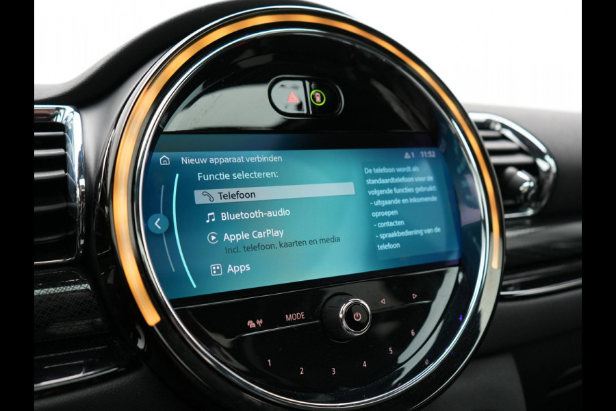 MINI Clubman 2.0 Cooper S John Cooper Works FACELIFT 179pk Dealer O.H | Panodak | Adaptive Cruise | Alcantara JCW Sportstoelen | Head Up | Harman Kardon | 19"L.M | Trekhaak Afn. | Camera | Keyless |