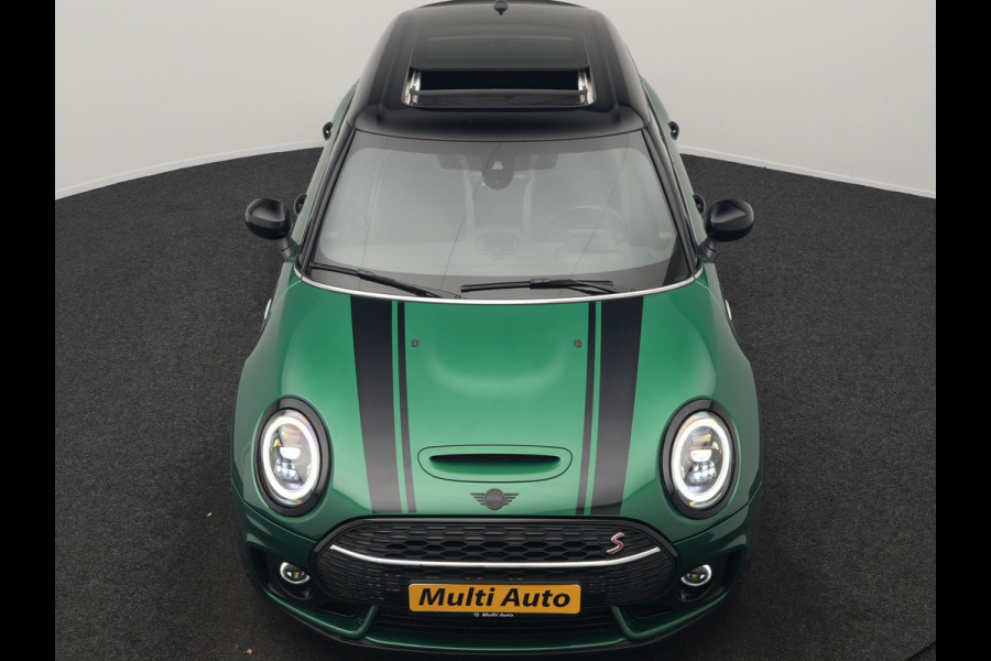 MINI Clubman 2.0 Cooper S John Cooper Works FACELIFT 179pk Dealer O.H | Panodak | Adaptive Cruise | Alcantara JCW Sportstoelen | Head Up | Harman Kardon | 19"L.M | Trekhaak Afn. | Camera | Keyless |