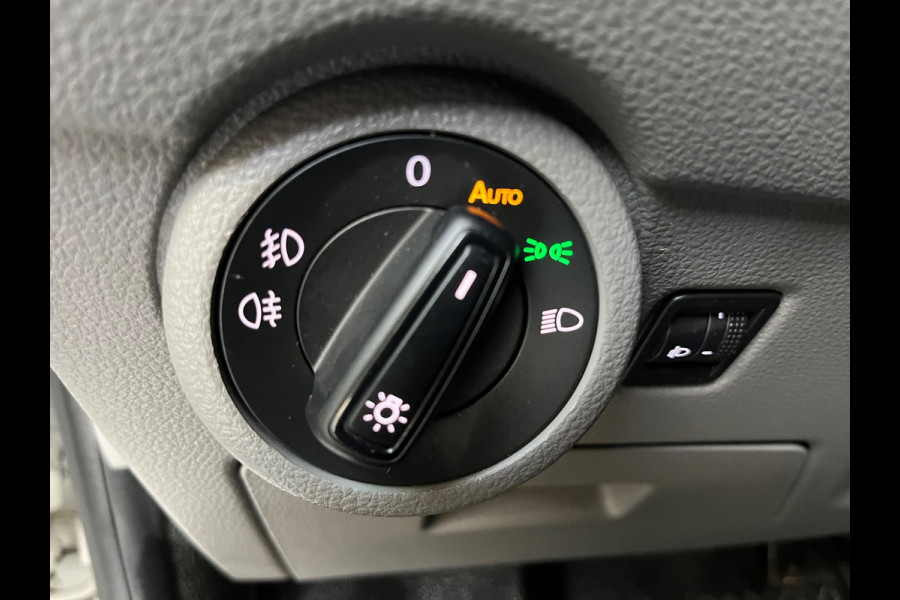 Volkswagen Transporter Automaat DSG Servicewagen 2.0 TDI 150pk L2H1 3Persoons Sortimo Inrichting, Airco, Navigatie, RIJKLAARPRIJS!