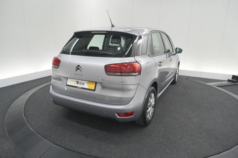 Citroën C4 Spacetourer PureTech 130 EAT8 Feel | Climate Control | Apple Carplay | Cruise Control | Parkeersensoren