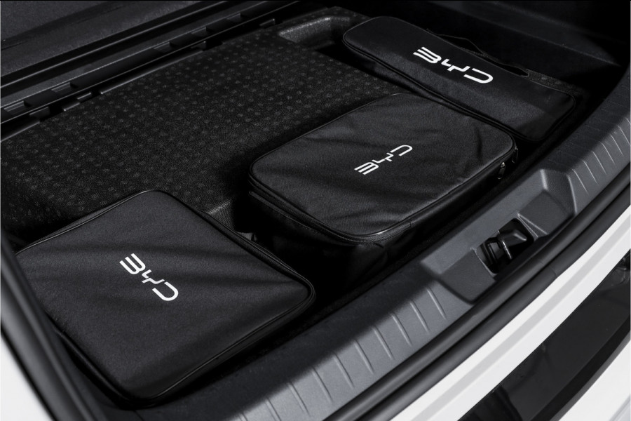 BYD SEAL U 1.5 DM-i FWD Boost | Plug-In | S/K-Panodak | 360 Camera | App connect | Adapt. Cruise | Elek. Klep | Infinity audio | 19" | 3766