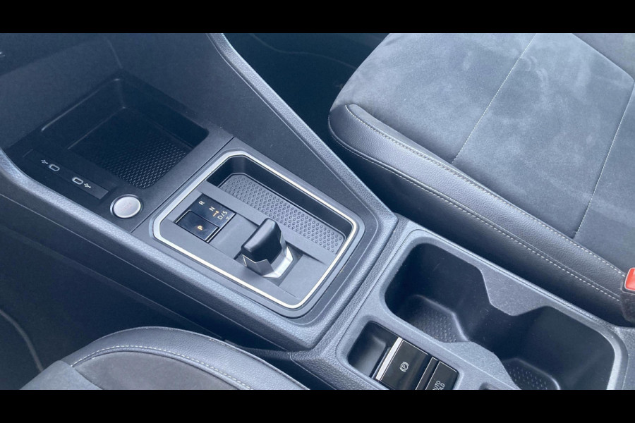 Volkswagen Caddy 1.5 TSI 115pk DSG 5p Navigatie Trekhaak Side Assist Camera Stoelverwarming