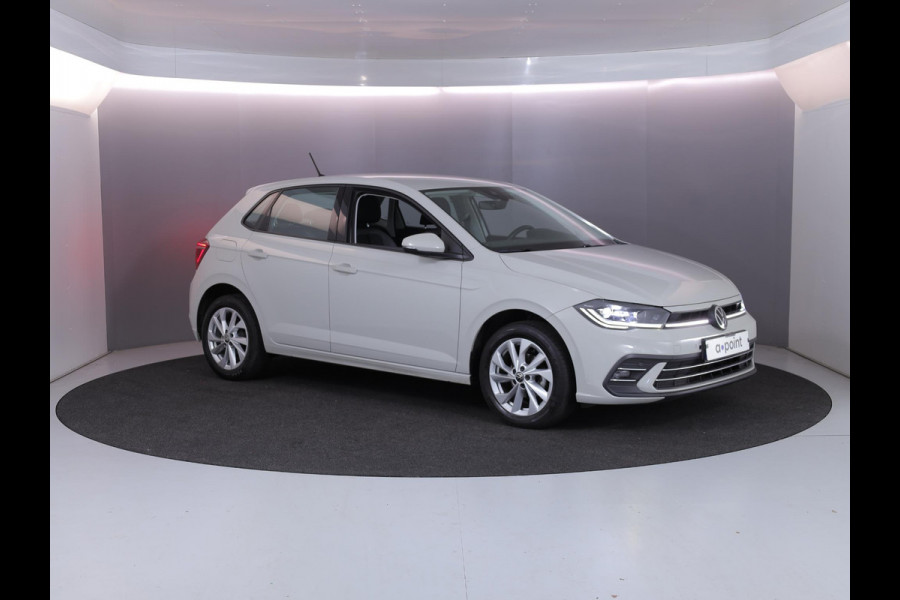 Volkswagen Polo 1.0 TSI Style 95pk 5bak| digital display| Navi | 16'LM-velgen parksensors | climatronic