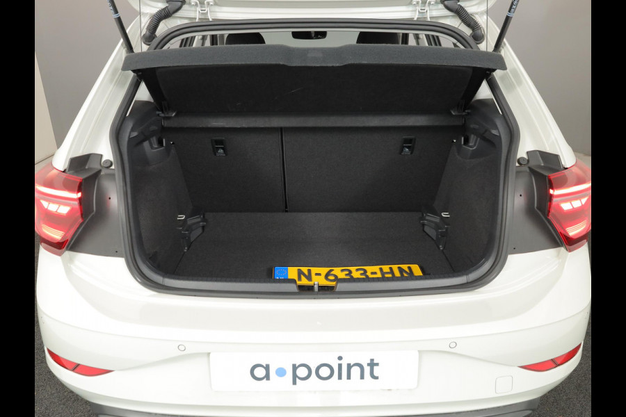 Volkswagen Polo 1.0 TSI Style 95pk 5bak| digital display| Navi | 16'LM-velgen parksensors | climatronic