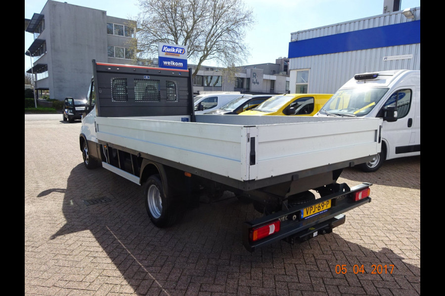Iveco Daily 35C14 2.3 Open laadbak Pick up Dubbel lucht in zeer nette staat.