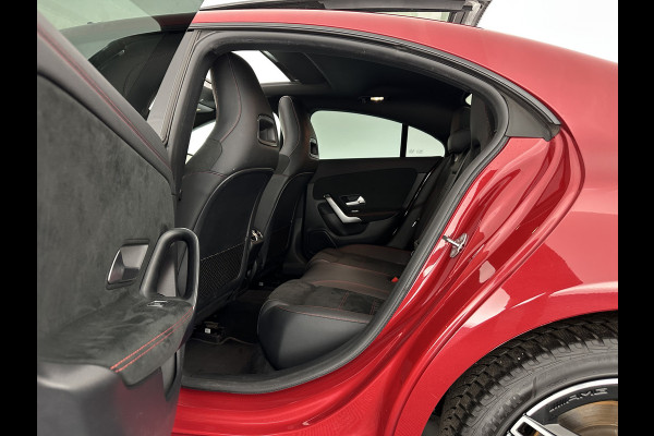 Mercedes-Benz CLA-Klasse 250 e AMG Limited Business Solution (Plug-in) (INCL-BTW) Aut. *PANO | LEATHER-MICROFIBRE | MULTIBEAM-LED | BLINDSPOT | WIDESCREEN-COCKPIT | AMBIENTLIGHT | CAMERA | M-BUX-NAVI | ECC | SHIFTPADDLES | PDC | ADAPTIVE-CRUISE | DAB | 18"ALU*
