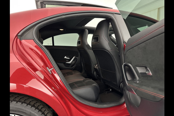 Mercedes-Benz CLA-Klasse 250 e AMG Limited Business Solution (Plug-in) (INCL-BTW) Aut. *PANO | LEATHER-MICROFIBRE | MULTIBEAM-LED | BLINDSPOT | WIDESCREEN-COCKPIT | AMBIENTLIGHT | CAMERA | M-BUX-NAVI | ECC | SHIFTPADDLES | PDC | ADAPTIVE-CRUISE | DAB | 18"ALU*