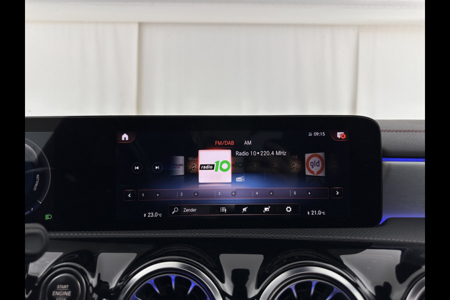 Mercedes-Benz CLA-Klasse 250 e AMG Limited Business Solution (Plug-in) (INCL-BTW) Aut. *PANO | LEATHER-MICROFIBRE | MULTIBEAM-LED | BLINDSPOT | WIDESCREEN-COCKPIT | AMBIENTLIGHT | CAMERA | M-BUX-NAVI | ECC | SHIFTPADDLES | PDC | ADAPTIVE-CRUISE | DAB | 18"ALU*