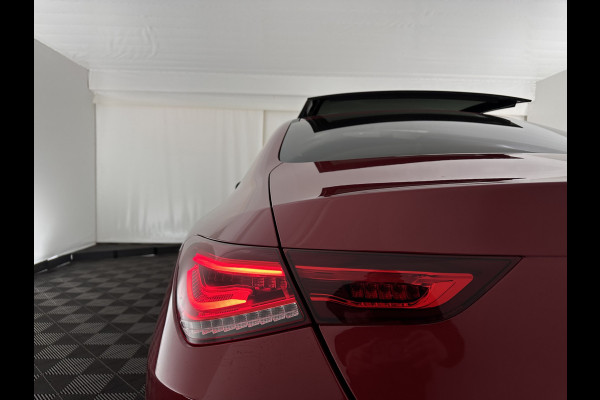 Mercedes-Benz CLA-Klasse 250 e AMG Limited Business Solution (Plug-in) (INCL-BTW) Aut. *PANO | LEATHER-MICROFIBRE | MULTIBEAM-LED | BLINDSPOT | WIDESCREEN-COCKPIT | AMBIENTLIGHT | CAMERA | M-BUX-NAVI | ECC | SHIFTPADDLES | PDC | ADAPTIVE-CRUISE | DAB | 18"ALU*