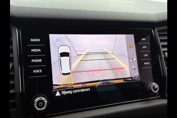 Škoda Kodiaq 1.5 TSI Sportline Business(Goed OnderH, Carplay/ Android, StoelV V+A, Camera, Navi, Addapt Cruise, Parkeersen, Etc)