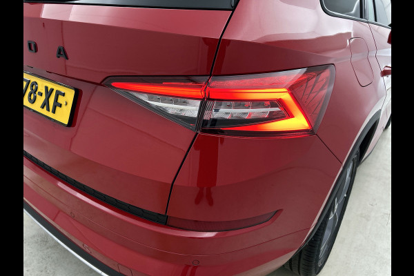 Škoda Kodiaq 1.5 TSI Sportline Business(Goed OnderH, Carplay/ Android, StoelV V+A, Camera, Navi, Addapt Cruise, Parkeersen, Etc)