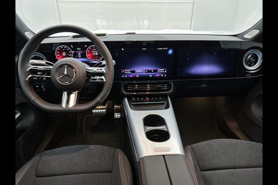Mercedes-Benz CLA-Klasse 200 Business Solution AMG | Premium Plus | Winterpakket | Rijassistentiepakket | Nightpakket | MBUX Augmented Reality navigatie | Smartphone integratie | URBAN GUARD |