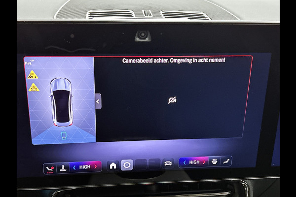 Mercedes-Benz CLA-Klasse 200 Business Solution AMG | Premium Plus | Winterpakket | Rijassistentiepakket | Nightpakket | MBUX Augmented Reality navigatie | Smartphone integratie | URBAN GUARD |