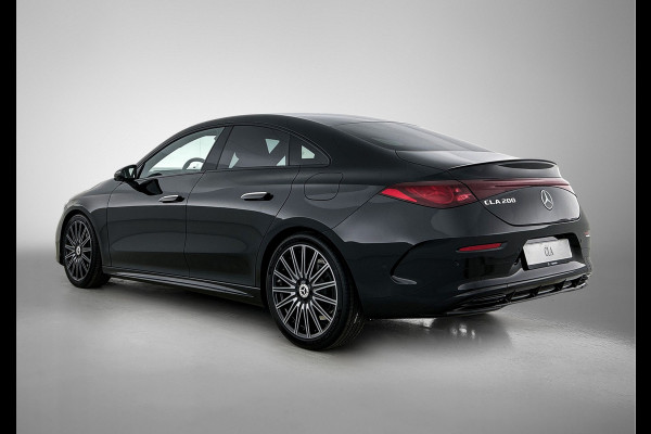 Mercedes-Benz CLA-Klasse 200 Business Solution AMG | Premium Plus | Winterpakket | Rijassistentiepakket | Nightpakket | MBUX Augmented Reality navigatie | Smartphone integratie | URBAN GUARD |