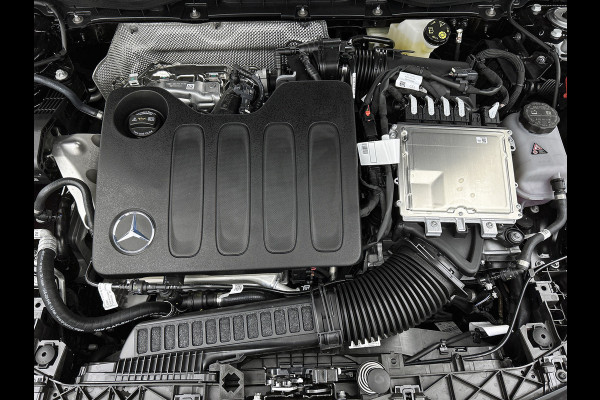 Mercedes-Benz CLA-Klasse 200 Business Solution AMG | Premium Plus | Winterpakket | Rijassistentiepakket | Nightpakket | MBUX Augmented Reality navigatie | Smartphone integratie | URBAN GUARD |