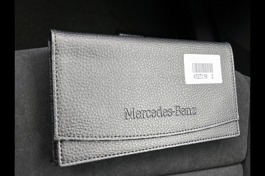 Mercedes-Benz CLA-Klasse 200 Business Solution AMG | Premium Plus | Winterpakket | Rijassistentiepakket | Nightpakket | MBUX Augmented Reality navigatie | Smartphone integratie | URBAN GUARD |