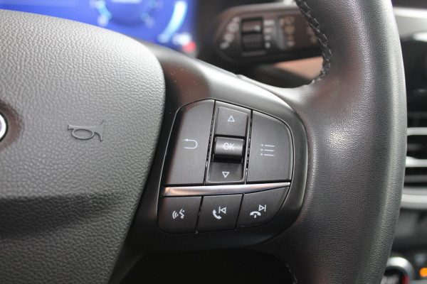 Ford Kuga 1.5 EcoBoost Titanium 150pk | Trekhaak | Winter Pack | Navigatie | Camera