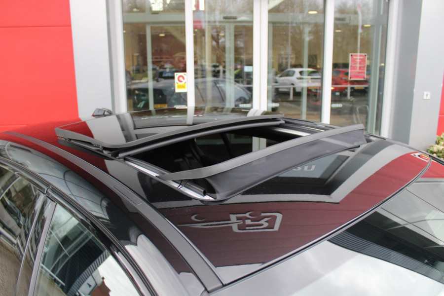 BMW 1-serie 120 170PK M SPORT DESIGN EDITION | PANORAMA SCHUIF/KANTEL DAK | 18" LICHTMETALEN VELGEN | DODEHOEK DETECTIE | DRAADLOZE APPLE CARPLAY/ANDROID AUTO | NAVIGATIE | ACHTERUITRIJ CAMERA | ADAPTIEF M ONDERSTEL | SFEER VERLICHTING | STOEL VERWARMING | DAB+ RADIO | ALCANTARA BEKLEDING | PARKEERSENSOREN VOOR + ACHTER | CRUISE CONTROL | SHADOW LINE |