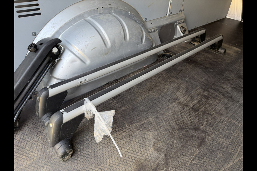 Volkswagen Transporter 2.0 TDI L2H1 150PK Euro6 CarPlay/cruise control/Trekhaak/dab