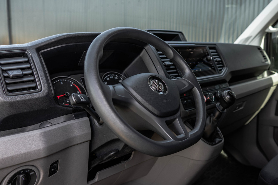 Volkswagen Crafter 2.0TDI L3H3 | 177 PK | 3-Zits | PDC | Airco