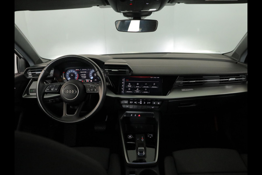 Audi A3 Sportback 30 TFSI Advanced edition 110 pk S-tronic | Navigatie | Parkeersensoren achter | LED koplampen | Apple Carplay/Android Auto | Autom. airco |