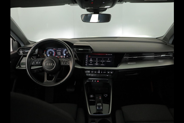 Audi A3 Sportback 30 TFSI Advanced edition 110 pk S-tronic | Navigatie | Parkeersensoren achter | LED koplampen | Apple Carplay/Android Auto | Autom. airco |