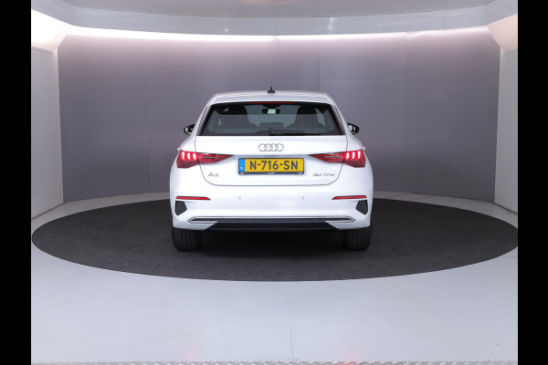 Audi A3 Sportback 30 TFSI Advanced edition 110 pk S-tronic | Navigatie | Parkeersensoren achter | LED koplampen | Apple Carplay/Android Auto | Autom. airco |