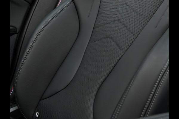 BMW X1 sDrive18i - Pano - Trekhaak - Memoryzetels - Head-up - ACC