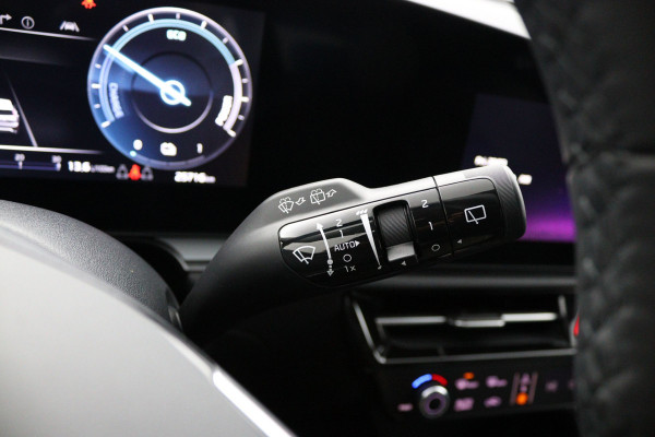 Kia Niro 1.6 GDi PHEV DynamicLine - Navigatie - Cruise Control Adaptief - Apple CarPlay/Android Auto - Camera - Fabrieskgarantie tot 06-2032