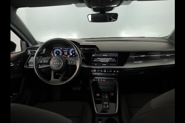 Audi A3 Sportback 30 TFSI Pro Line 110 pk S-tronic | Verlengde garantie | Navigatie via App | Parkeersensoren achter | Apple Carplay/Android Auto | LED koplampen |