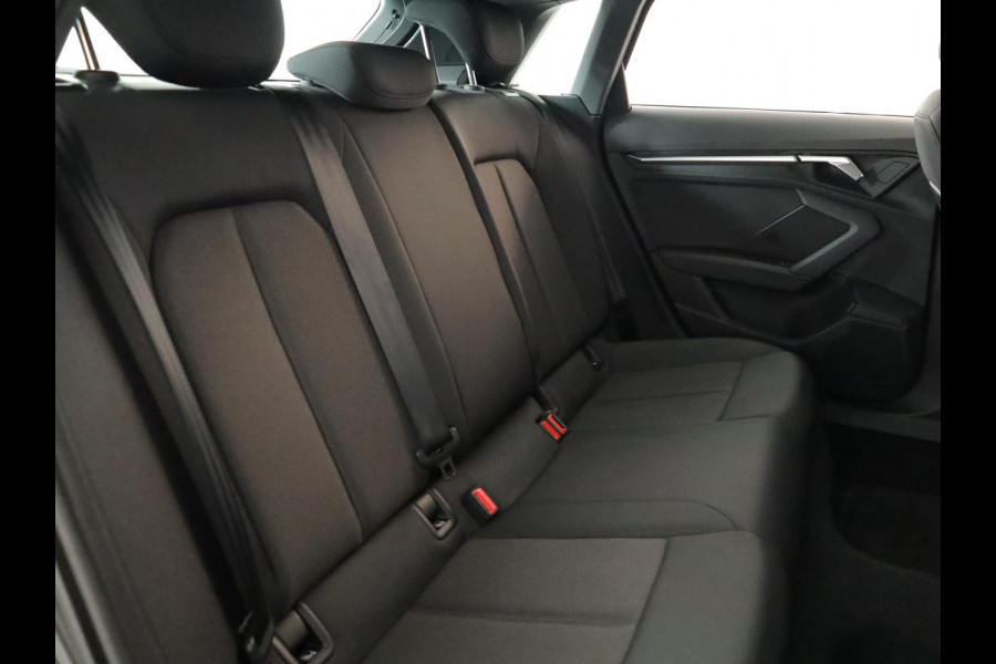 Audi A3 Sportback 30 TFSI Pro Line 110 pk S-tronic | Verlengde garantie | Navigatie via App | Parkeersensoren achter | Apple Carplay/Android Auto | LED koplampen |
