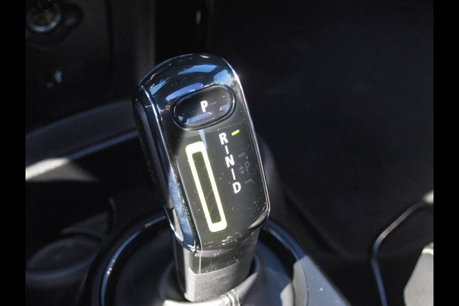 MINI Mini Electric Classic 33 kWh | Panoramadak | Camera | Apple Carplay | Cruise Control |