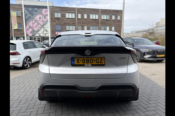 MG Mg4 electric Standard 51 kWh | Carplay | Parkeersensoren | Adaptieve Cruise
