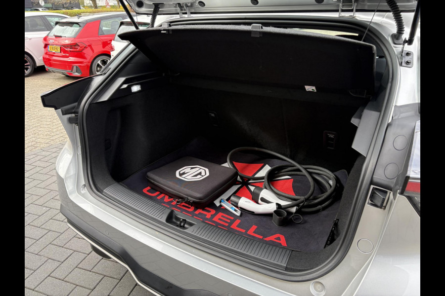 MG Mg4 electric Standard 51 kWh | Carplay | Parkeersensoren | Adaptieve Cruise