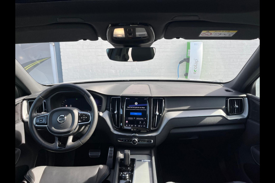 Volvo XC60 2.0 T6 Plug-in hybrid AWD R-Design Long Range | Luchtvering | Panorama dak | Memory | Harman Kardon | Adaptieve cruise |