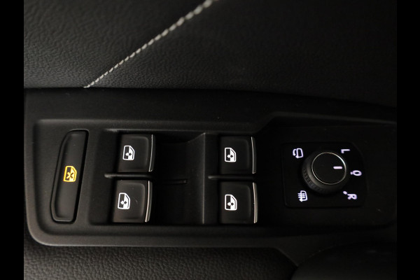 Volkswagen Tiguan 1.4 TSI eHybrid R-Line Business 245 PK PHEV | Navigatie | Panorama dak | Black Style | Assistentie pakket | Parkeer camera |