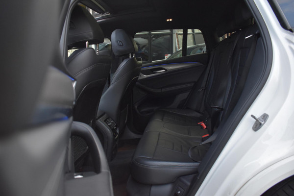 BMW X4 xDrive20i High Executive Edition M-Sport Pano Camera HK