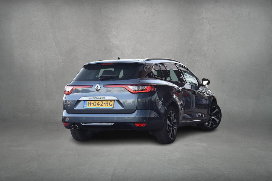 Renault Mégane Estate 1.3 TCe Bose | Apple CarPlay | Half Leer | Sportstoelen | ACC