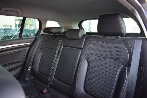 Renault Mégane Estate 1.3 TCe Bose | Apple CarPlay | Half Leer | Sportstoelen | ACC
