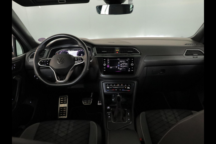 Volkswagen Tiguan Allspace 1.5 TSI R-Line Business+ 7p. 150pk DSG| Camera| 19'LMvelgen| Pano-dak| Matrix LED