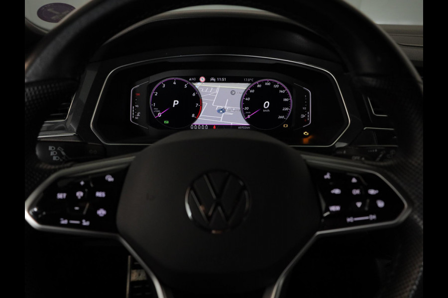 Volkswagen Tiguan Allspace 1.5 TSI R-Line Business+ 7p. 150pk DSG| Camera| 19'LMvelgen| Pano-dak| Matrix LED