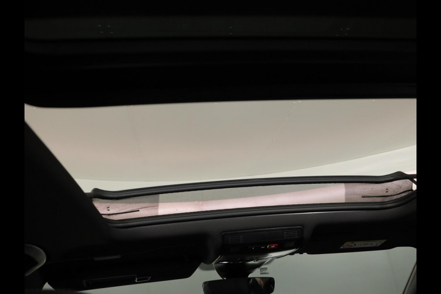 Volkswagen Tiguan Allspace 1.5 TSI R-Line Business+ 7p. 150pk DSG| Camera| 19'LMvelgen| Pano-dak| Matrix LED