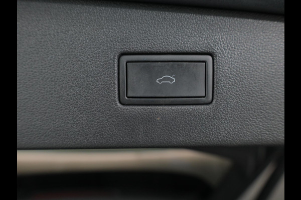 Volkswagen Tiguan Allspace 1.5 TSI R-Line Business+ 7p. 150pk DSG| Camera| 19'LMvelgen| Pano-dak| Matrix LED