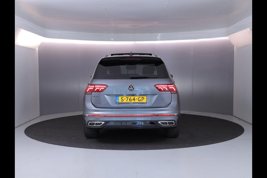 Volkswagen Tiguan Allspace 1.5 TSI R-Line Business+ 7p. 150pk DSG| Camera| 19'LMvelgen| Pano-dak| Matrix LED