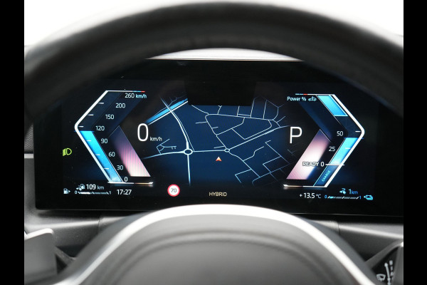 BMW 3 Serie Touring 330e M Sport PHEV 293pk Dealer O.H. NIEUW MODEL | Adaptive Cruise | Head Up | Camera | Lederen Competition Stoelen Memory & Verwarmd | Sfeerverlichting | Stuur Verwarmd | Keyless | Blis | Apple Carplay | Plug In Hybrid |