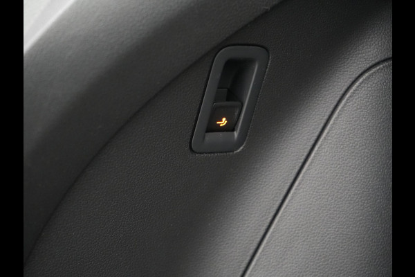 Volkswagen Tiguan 1.4 TSI eHybrid Elegance PHEV 245pk Dealer O.H. | Trekhaak Af Fabriek | Adaptive Cruise | IQ Light | Camera | Lederen Comfortzetels Memory & Verwarmd | Sfeerverlichting | Apple Carplay | Stuur Verwarmd | Navigatie | DAB | Plug In Hybrid |