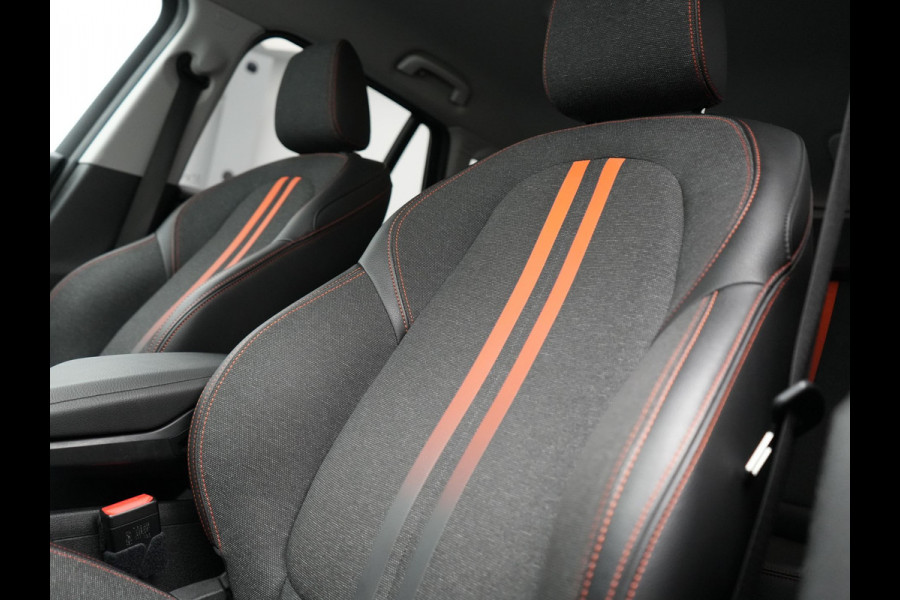 BMW X1 xDrive25e Sportline PHEV 221pk Dealer O.H | Trekhaak Afn. | Camera | Sportstoelen & Stuur Verwarmd | BMW LED | Hifi Audio | Navigatie | DAB | 18" L.M | Plug In Hybrid |