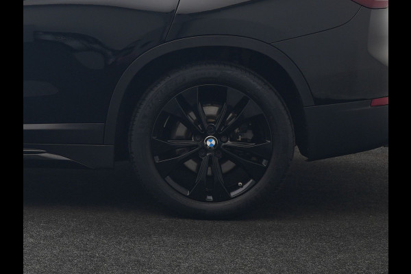 BMW X1 xDrive25e Sportline PHEV 221pk Dealer O.H | Trekhaak Afn. | Camera | Sportstoelen & Stuur Verwarmd | BMW LED | Hifi Audio | Navigatie | DAB | 18" L.M | Plug In Hybrid |